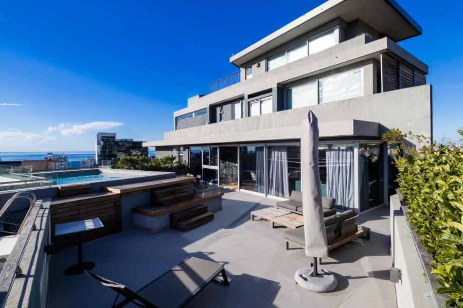 To Let 3 Bedroom Property for Rent in Sea Point Western Cape